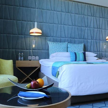 The Bellwood Suites Near Igi Airport New Delhi Eksteriør billede