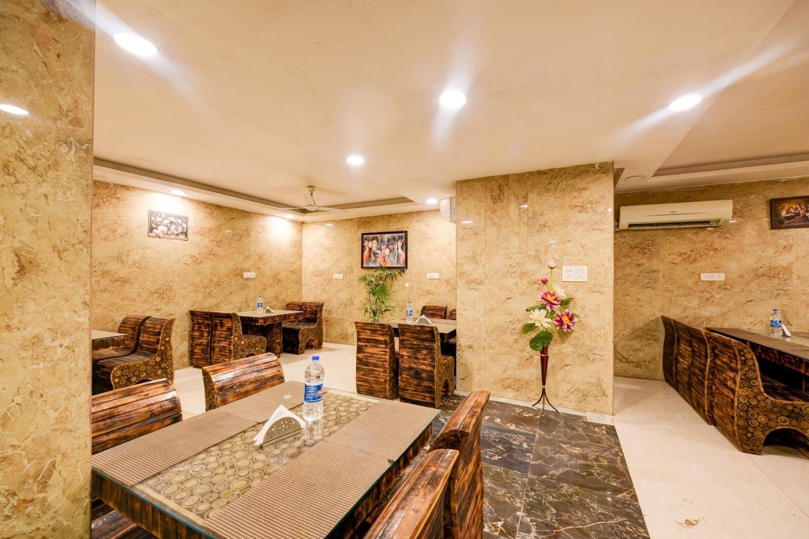 The Bellwood Suites Near Igi Airport New Delhi Eksteriør billede