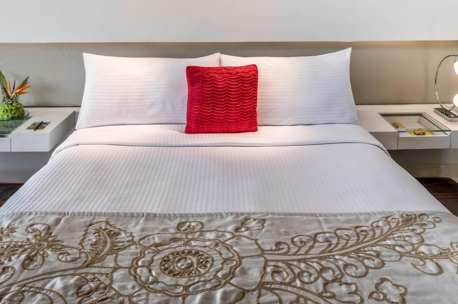 The Bellwood Suites Near Igi Airport New Delhi Eksteriør billede
