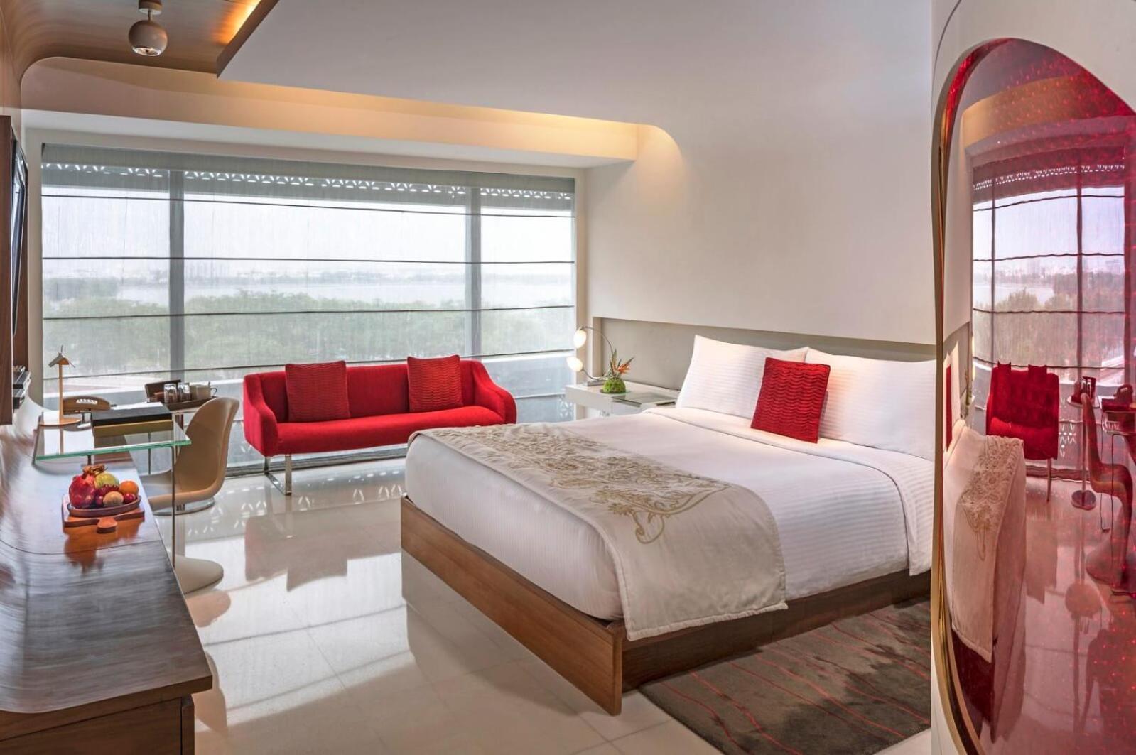 The Bellwood Suites Near Igi Airport New Delhi Eksteriør billede