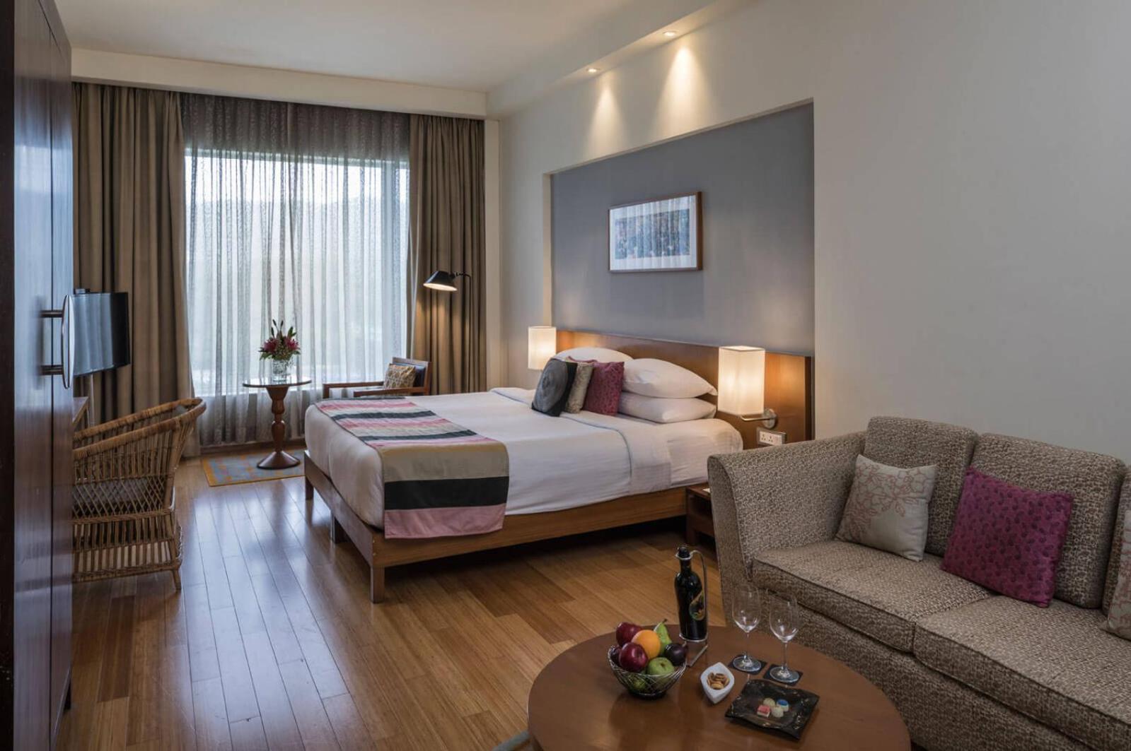 The Bellwood Suites Near Igi Airport New Delhi Eksteriør billede